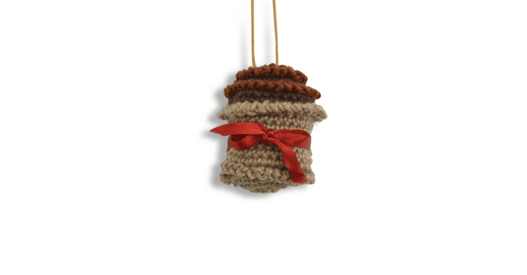 Enfeite para árvore de natal amigurumi de minipanetone em crochê: Passo a passo
