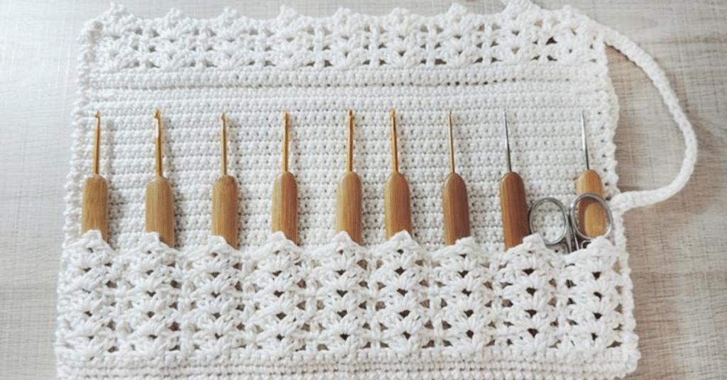 Faça de um jeito prático o porta agulhas de crochê: Passo a passo da receita