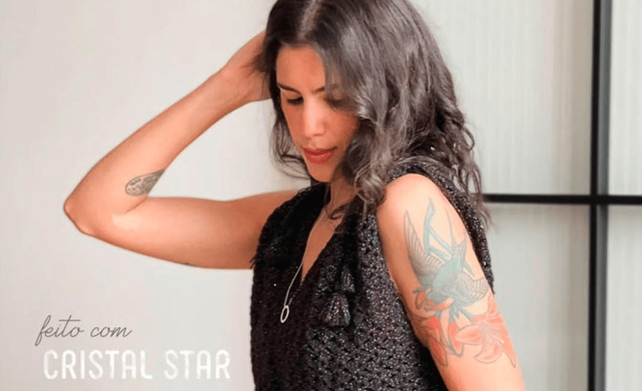 Cropped de Crochê Fio Cristal Star: Uma Peça Perfeita Para O Dia Dia