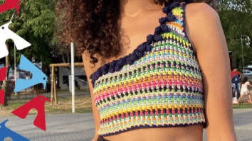 Cropped de crochê transversal – Feito com fio BELLA/BELLINHA