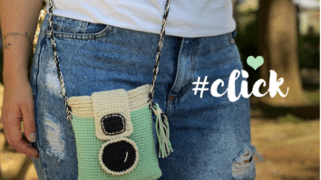 Bolsa de crochê Click! Feito com BELLA ARTE