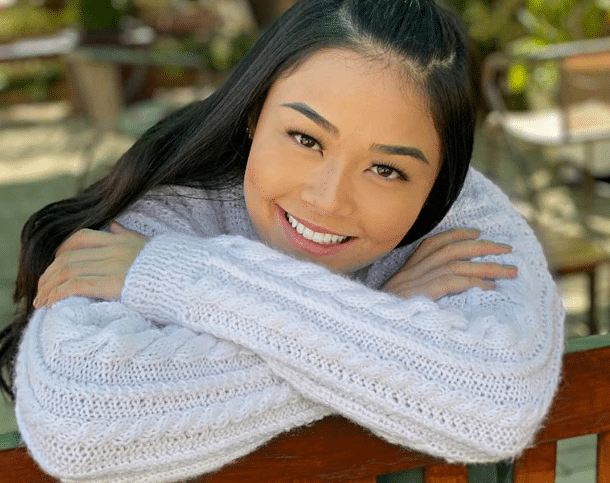 Blusa Branca Fantasia de Trança – Fio Flash