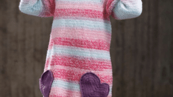 Vestido infantil degradê bolsos corações - Cisne Sintonia