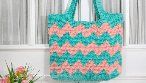 Bolsa Chevron de Crochê