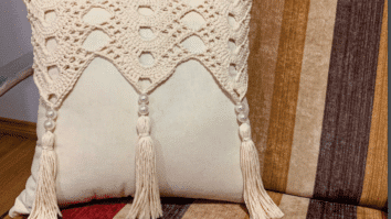 Capa de Almofada em crochê Branca