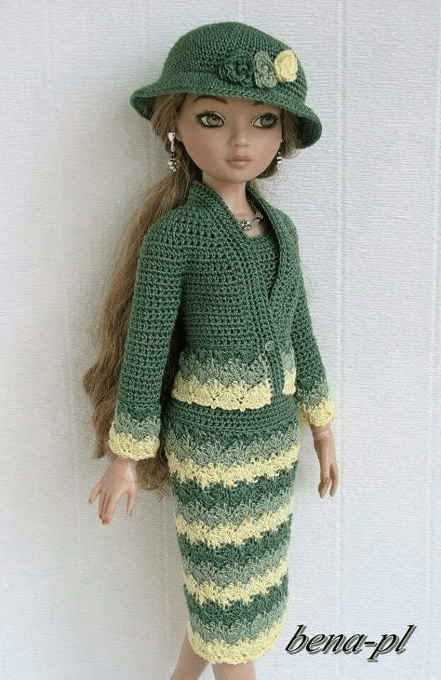 Roupinhas de Crochet para a Barbie  Roupas barbie de crochê, Roupas de  crochê para bonecas, Vestido de boneca de crochê