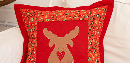 Encante seu Lar com a Almofada de Natal com Rena em Patchwork: Passo a Passo com Gráfico