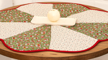 Centro de Mesa Natal em Patchwork para uma Celebração Aconchegante