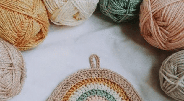 Viver do Artesanato? Dicas Essenciais para Transformar seu Hobby em Negócio Lucrativo