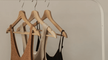 Descubra Como a Tendência do Armário Cápsula Une Moda e Praticidade